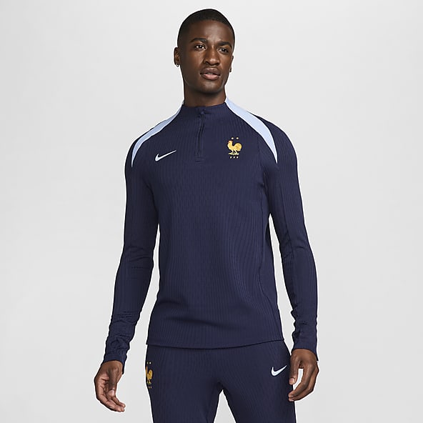 Football Long Sleeve Shirts. Nike UK